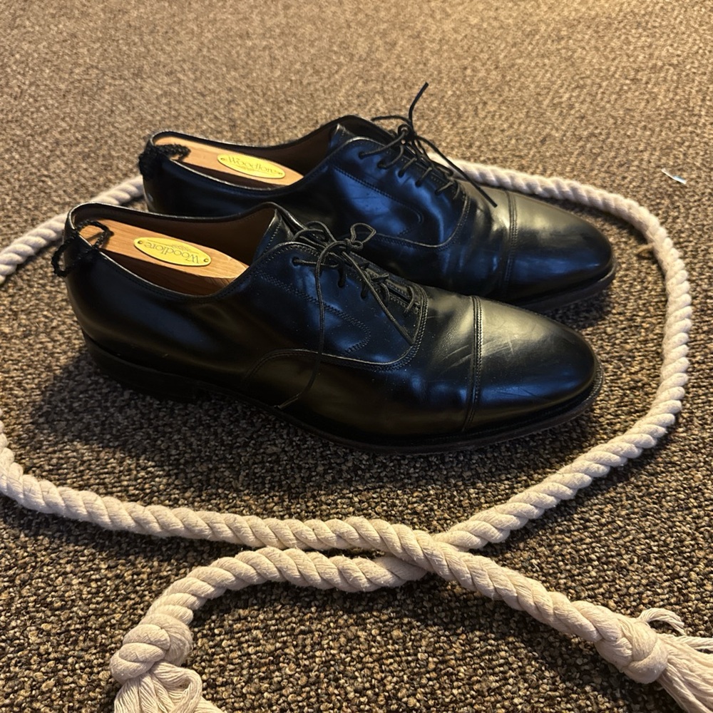 Johnston & Murphy Black Leather Oxfords
